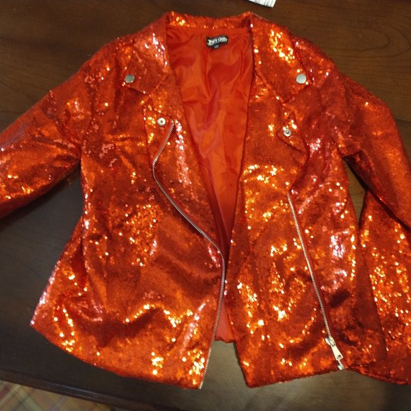 JO JO'S CLOSET RED SEQUIN JACKET.... EUC - Picture 2 of 6